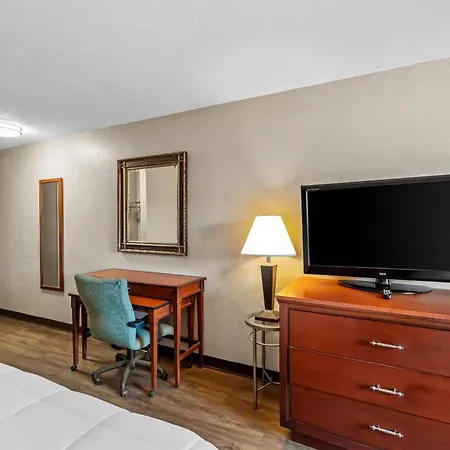 Rodeway Inn-2